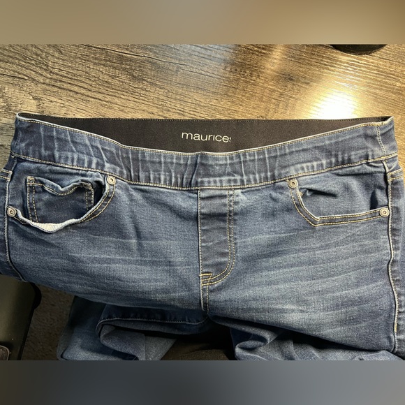 Maurice’s High Rise Pull On Stretch Skinny Jeans - Picture 4 of 5